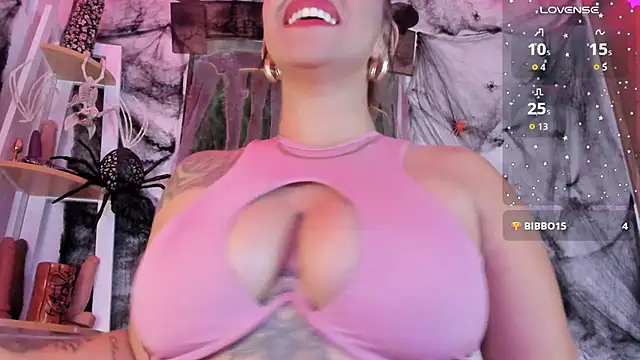 andrea lopezz  online show from 25, 10, 2025