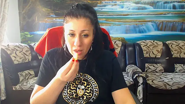 MoistMady online show from 25, 2, 2026