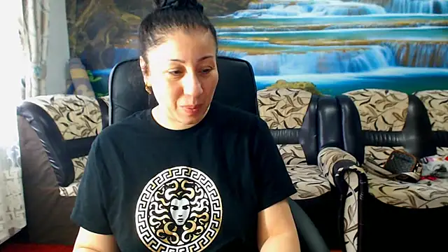 MoistMady online show from 3, 3, 2025