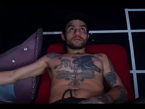 Christian Stiven1 online show from 31, 10, 2025