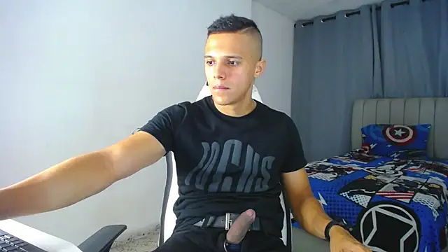 Snapshot of DavidAngell7 chatting on 10, 2, 2025 DavidAngell7 online show from 10, 2, 2025