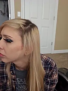 AmethystFoxx online show from 7, 2, 2026