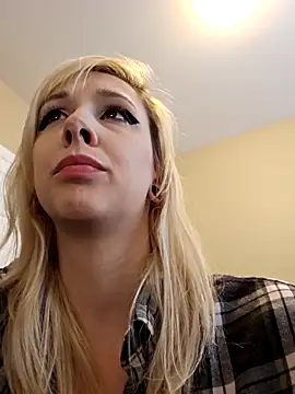 AmethystFoxx online show from 13, 11, 2025