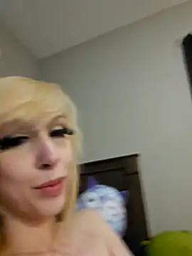 AmethystFoxx online show from 2, 3, 2025