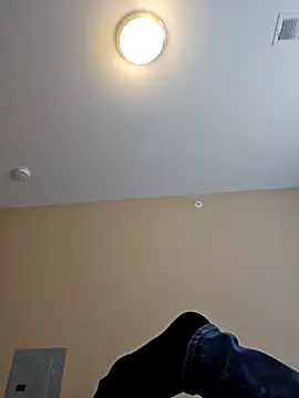 AmethystFoxx online show from 15, 4, 2026