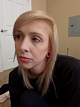 AmethystFoxx online show from 21, 2, 2026