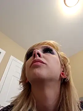 AmethystFoxx online show from 14, 3, 2026