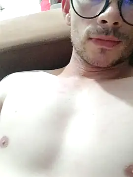 0Rodrigo1234 online show from 2, 4, 2026