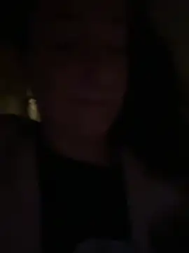 Mini And The Bear online show from 9, 2, 2026