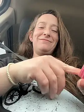 Mini And The Bear online show from 15, 3, 2026