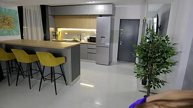 daddysgirl2222 online show from 4, 3, 2026