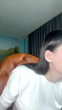 NinaVI online show from 23, 2, 2025