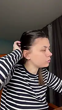 NinaVI online show from 2, 2, 2025