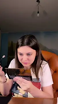 NinaVI online show from 15, 12, 2024