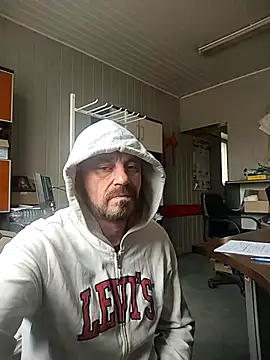 Snapshot of wilkalfa chatting on 9, 4, 2026 wilkalfa online show from 9, 4, 2026