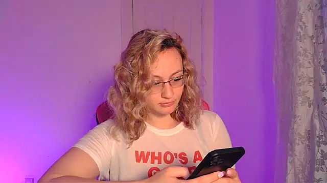 Snapshot of ashleyblaydex chatting on 15, 5, 2026 ashleyblaydex online show from 15, 5, 2026