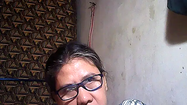 Snapshot of sweetsosie18 chatting on 6, 7, 2026 sweetsosie18 online show from 6, 7, 2026