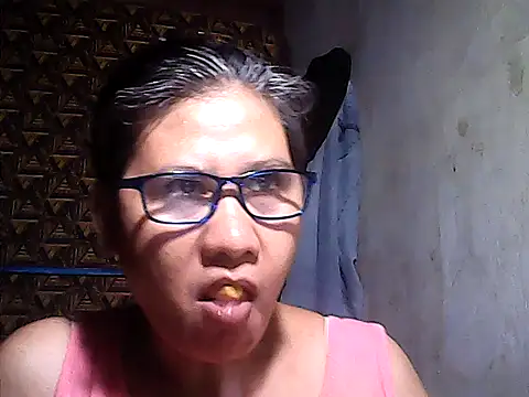 Snapshot of sweetsosie18 chatting on 10, 7, 2026 sweetsosie18 online show from 10, 7, 2026