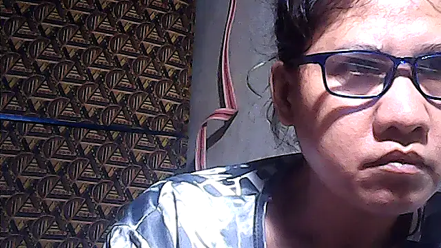 Snapshot of sweetsosie18 chatting on 5, 7, 2026 sweetsosie18 online show from 5, 7, 2026