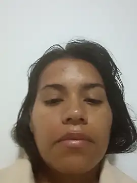 roxanamariahills  online show from 27, 4, 2026