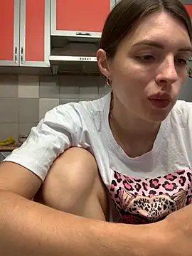 SeducingYoghourt online show from 26, 9, 2025