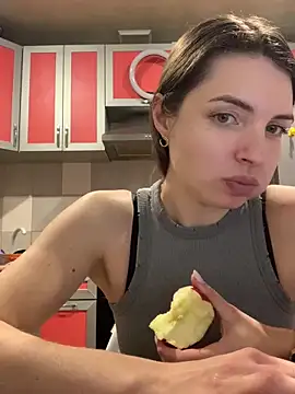 SeducingYoghourt online show from 11, 2, 2026