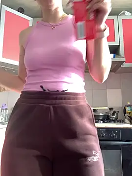 SeducingYoghourt online show from 23, 2, 2026