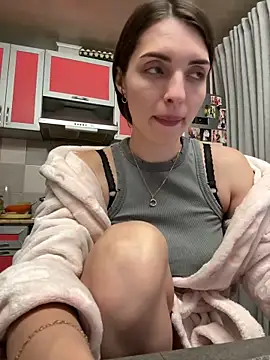 SeducingYoghourt online show from 7, 1, 2025