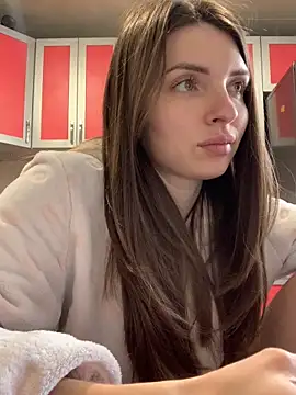 SeducingYoghourt online show from 4, 3, 2026