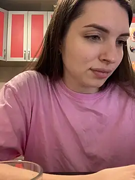 SeducingYoghourt online show from 15, 2, 2026