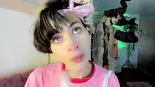 Snapshot of Sweet_Jack1 chatting on 26, 10, 2025 Sweet Jack1 online show from 26, 10, 2025