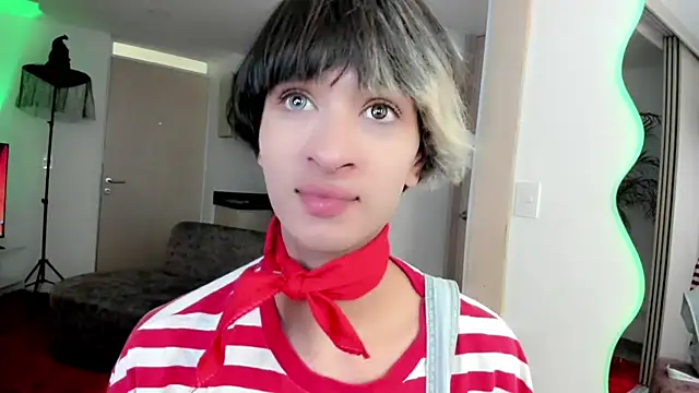 Snapshot of Sweet_Jack1 chatting on 8, 11, 2025 Sweet Jack1 online show from 8, 11, 2025