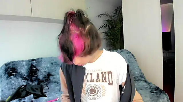 Snapshot of Sweet_Jack1 chatting on 24, 11, 2025 Sweet Jack1 online show from 24, 11, 2025