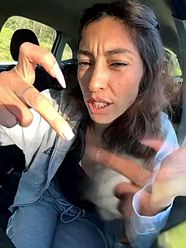 amanilouve online show from 8, 1, 2026