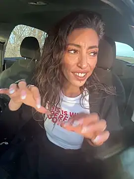 amanilouve online show from 22, 2, 2026