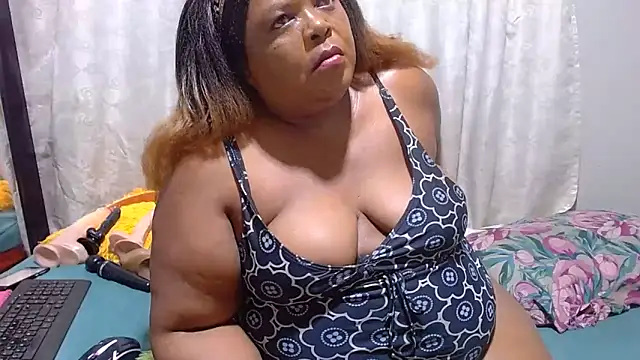 MatureBootyBabe4Uxx online show from 2, 4, 2026