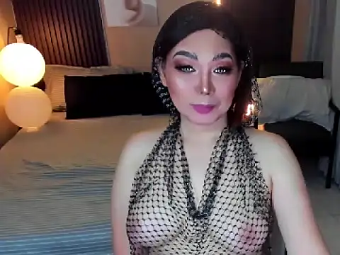 SquirtCumAlots online show from 21, 5, 2026