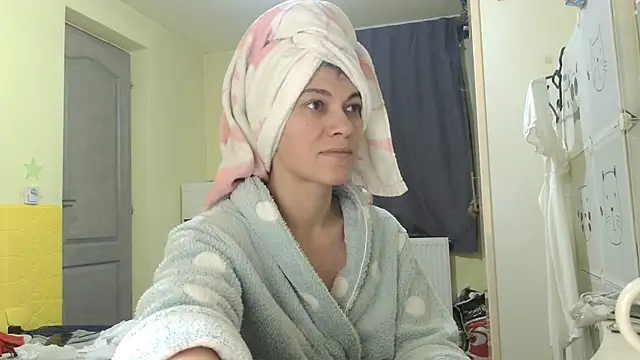 Snapshot of MercyLove chatting on 12, 2, 2026 MercyLove online show from 12, 2, 2026