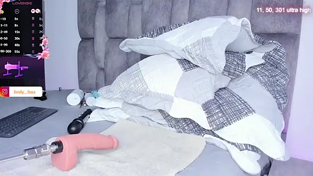 emily fox1 online show from 9, 2, 2026