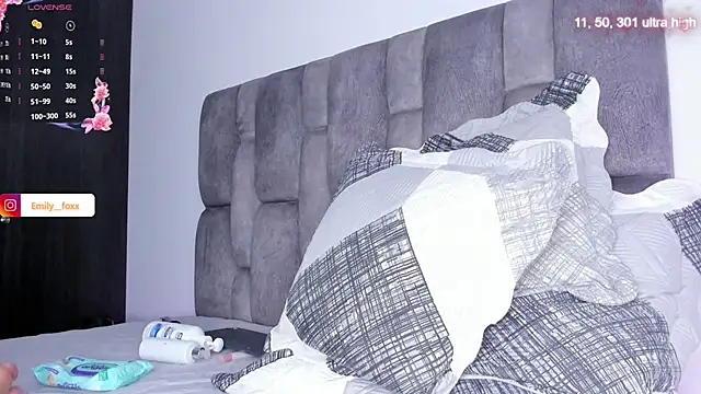 emily fox1 online show from 23, 2, 2026