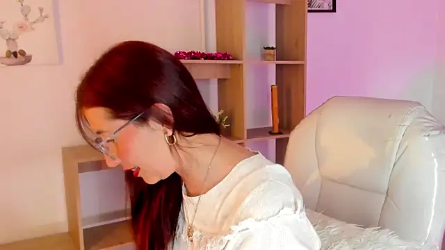 Snapshot of Antonnella_3 chatting on 1, 11, 2025 Antonnella 3 online show from 1, 11, 2025