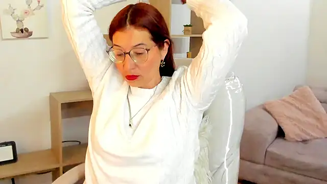 Snapshot of Antonnella_3 chatting on 6, 11, 2025 Antonnella 3 online show from 6, 11, 2025