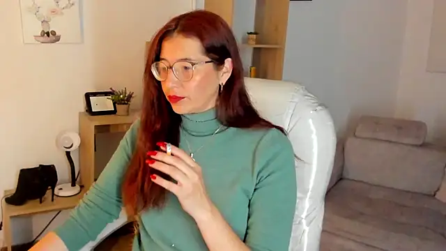 Snapshot of Antonnella_3 chatting on 4, 11, 2025 Antonnella 3 online show from 4, 11, 2025