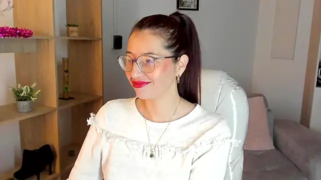 Snapshot of Antonnella_3 chatting on 17, 11, 2025 Antonnella 3 online show from 17, 11, 2025