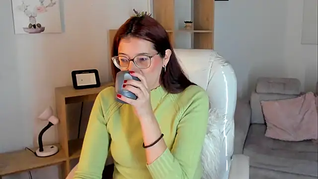 Snapshot of Antonnella_3 chatting on 29, 11, 2025 Antonnella 3 online show from 29, 11, 2025