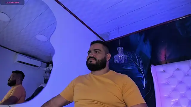 MichaelBear  online show from 2, 2, 2025