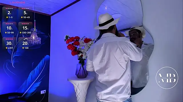 MichaelBear  online show from 8, 11, 2025