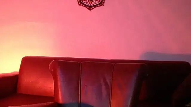 Linda1975 online show from 15, 12, 2025