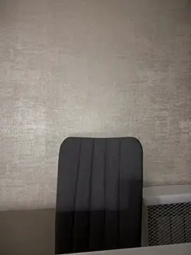 Snapshot of Emma_Catt chatting on 12, 1, 2025 Emma Catt online show from 12, 1, 2025