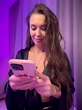 Snapshot of Emma_Catt chatting on 1, 12, 2024 Emma Catt online show from 1, 12, 2024